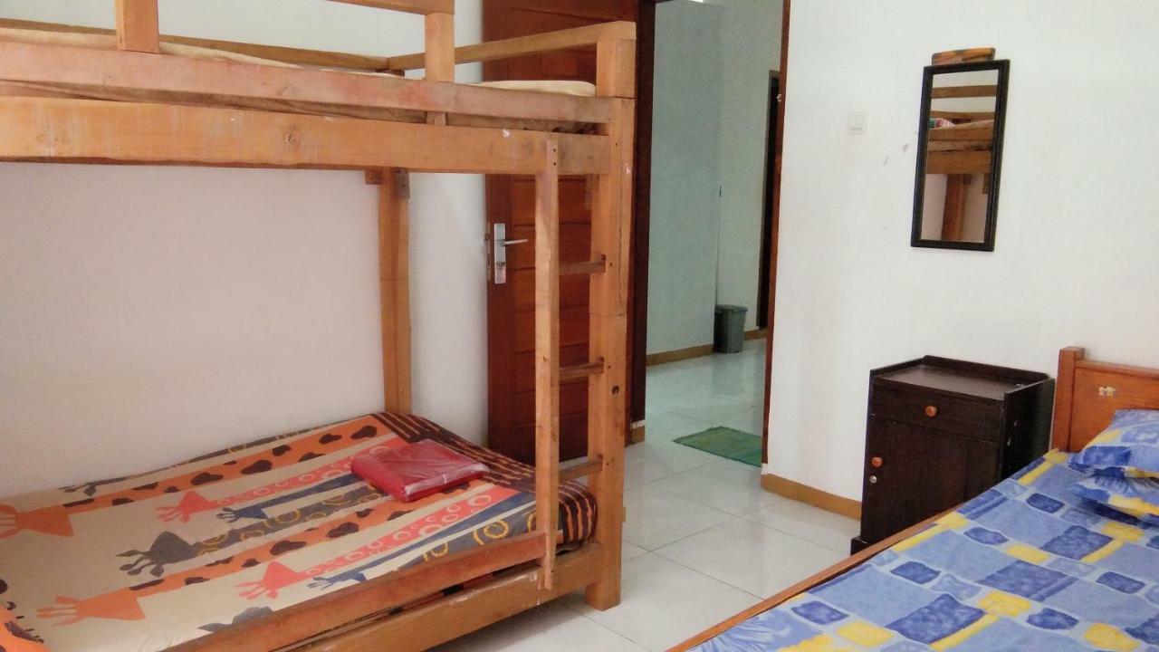 Jiddan Syariah Redpartner Ξενοδοχείο Lembang Εξωτερικό φωτογραφία